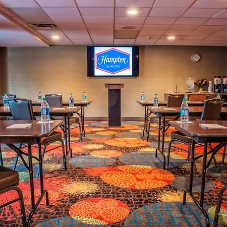 Hampton Inn New Philadelphia Exteriör bild