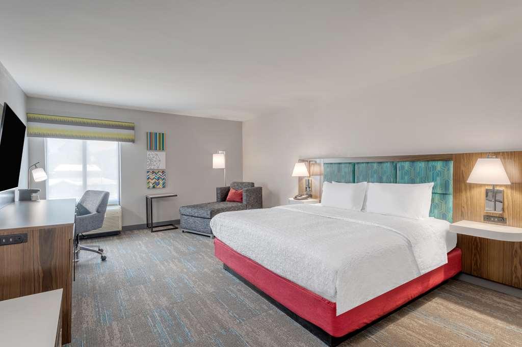 Hampton Inn New Philadelphia Rum bild