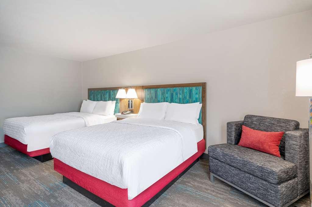 Hampton Inn New Philadelphia Rum bild
