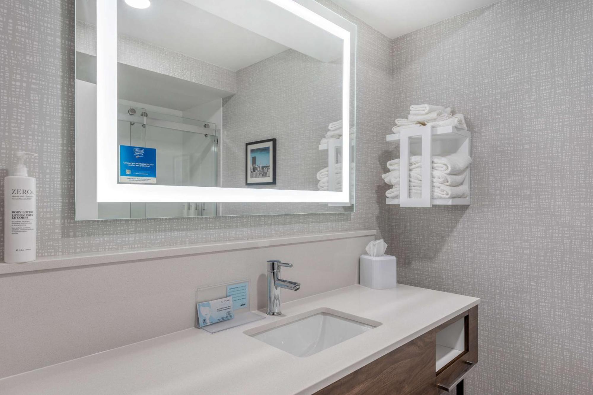Hampton Inn New Philadelphia Exteriör bild